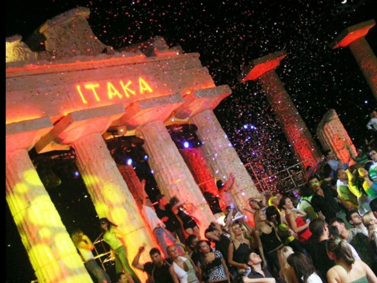 Arcadia Vip-Apartments In Golfstream Odesa Exterior foto